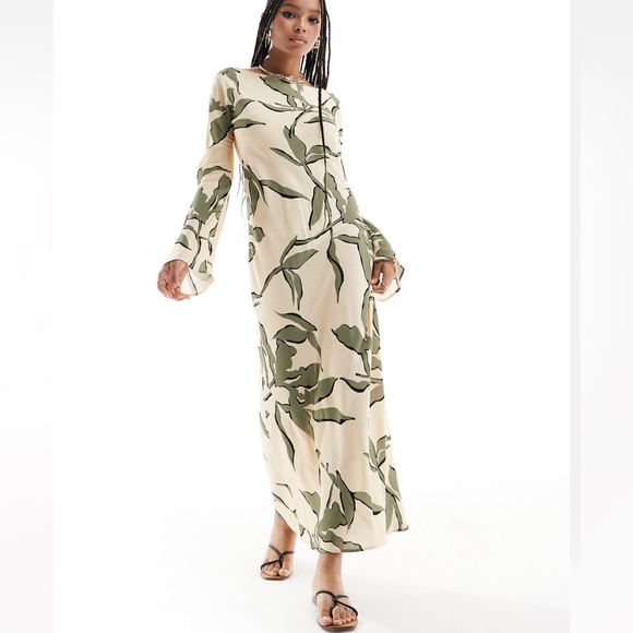 ASOS Dresses & Skirts - NWOT ASOS Leaf Print Maxi Dress